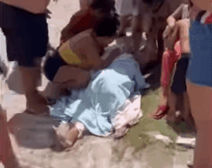 Leia mais sobre o artigo Sem saber que estava grávida, mulher  tem parto inesperado em via pública na Grande Natal