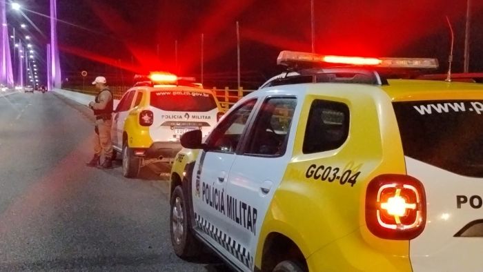 No momento, você está visualizando Homem é preso por dirigir embriagado e sem habilitação na ponte Newton Navarro em Natal