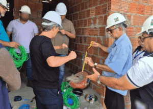 Leia mais sobre o artigo Fiscalização do Ipem/RN encontra fios e cabos elétricos irregulares no comércio de Natal