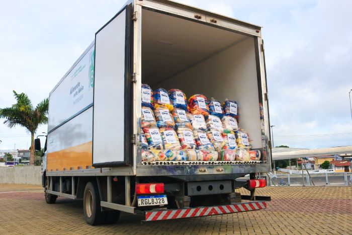 Leia mais sobre o artigo Sesc Mesa Brasil realiza maior entrega do ano, com 17 toneladas de alimentos