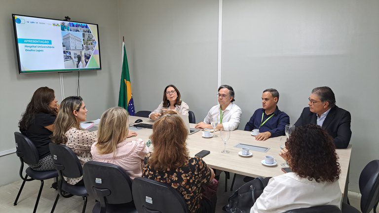 No momento, você está visualizando Hospital Onofre Lopes recebe visita do Ministério Público para fortalecer parceria e discutir desafios da saúde pública