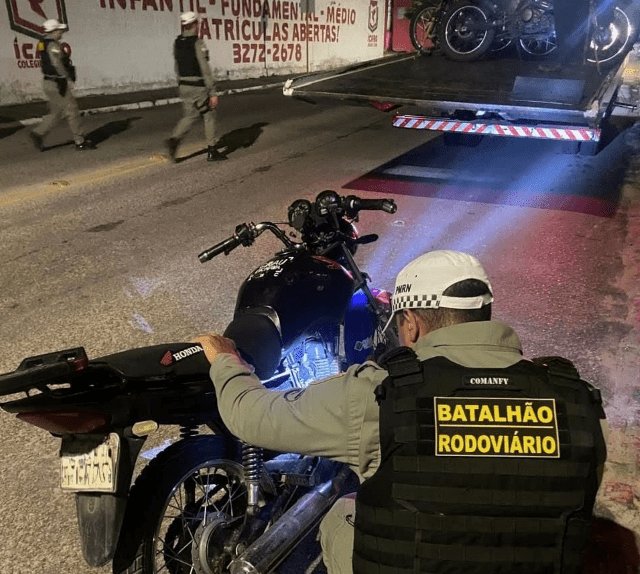 No momento, você está visualizando Batalhão Rodoviário/CPRE remove mais onze motocicletas barulhentas durante Operação Sossego