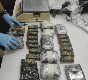 Leia mais sobre o artigo Polícia Federal apreende mais de 6 kg de haxixe no Aeroporto Internacional de Natal