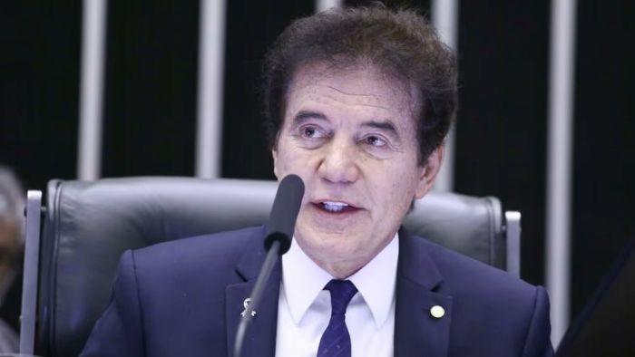 Leia mais sobre o artigo Deputado Robinson Faria quer retomada de despacho gratuito de bagagens de até 23 kg em voos