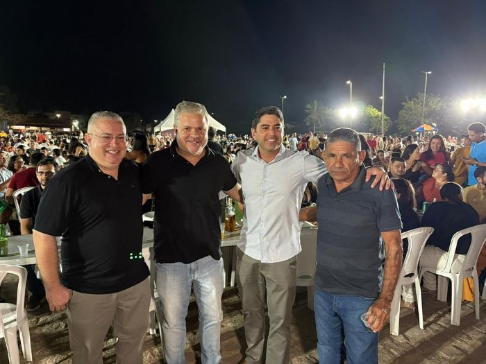 Leia mais sobre o artigo Poço Branco: Prefeito Edinho e vice Maurício Neto recebem ex-prefeito de Ceará-Mirim, Júlio César