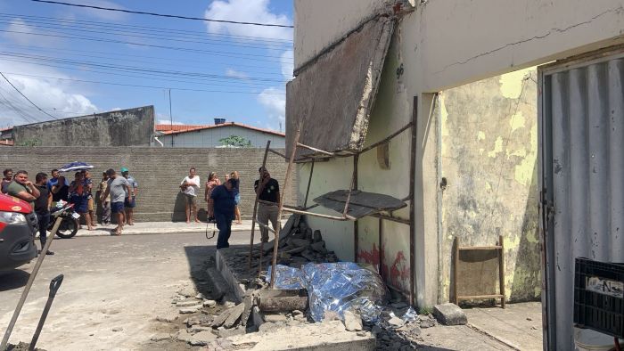 Leia mais sobre o artigo Pedreiro morre após desabamento de laje na Zona Norte de Natal