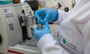 Leia mais sobre o artigo Cura de câncer de próstata pode chegar a até 98%