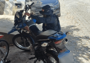 Leia mais sobre o artigo PRF prende homem por adulteração de veículo e uso de documento falso no interior do RN