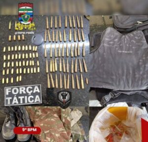 Leia mais sobre o artigo Operação Território Seguro: 9º BPM apreende arsenal e materiais ilícitos no bairro do Planalto em Natal