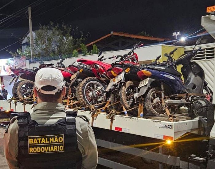 Leia mais sobre o artigo Operação Sossego do Batalhão Rodoviário recolhe onze motocicletas em Touros