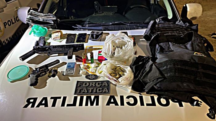 Leia mais sobre o artigo Força Tática do 11º BPM apreende armas, coletes balísticos e entorpecentes na Grande Natal