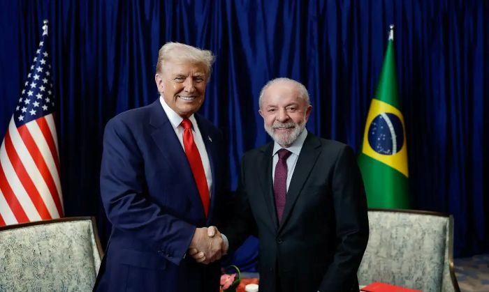 Leia mais sobre o artigo Trump retira tarifa de 40% sobre produtos do Brasil como café e carne