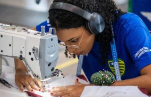 Leia mais sobre o artigo SENAI oferece mais de 60 mil vagas em cursos técnicos, qualificação e pós-graduação