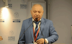 Leia mais sobre o artigo Presidente da Confederação da Pesca e Aquicultura preso na CPMI do INSS chama decisão de injusta e diz ter sido liberado após depoimento