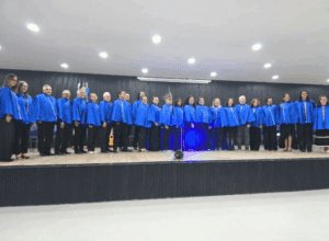 Leia mais sobre o artigo Academia Camarense de Letras empossa novos membros e completa suas 25 cadeiras