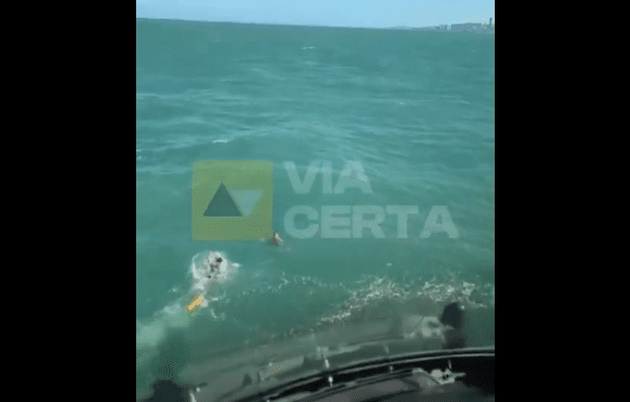 Leia mais sobre o artigo Homem é resgatado de afogamento na Redinha com apoio de helicóptero Potiguar 01