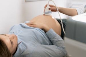 Leia mais sobre o artigo Plano de saúde nega atendimento de pré-natal a paciente e é condenado a pagar R$ 3 mil por danos morais