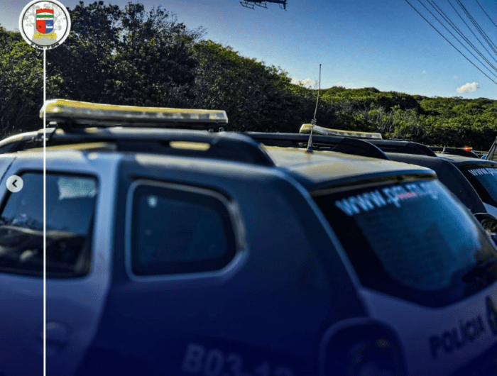 Leia mais sobre o artigo Comando de policiamento Metropolitano prende dois homens após assalto a restaurante na Lagoa de Arituba