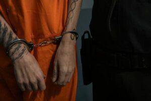 Leia mais sobre o artigo Plano armado por ex-companheira termina em condenação por roubo e extorsão  em Mossoró, RN