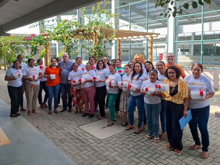 Leia mais sobre o artigo Programa Mulheres Mil reforça formação com entrega de kits de primeiros socorros