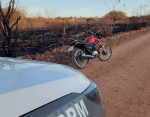 Leia mais sobre o artigo Equipe do 17º Batalhão recupera motocicleta roubada em Taipu