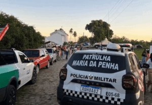 Leia mais sobre o artigo PM por meio da Patrulha Maria da Penha realiza visitas preventivas a residências em Canguaretama, Pedro Velho e Montanhas