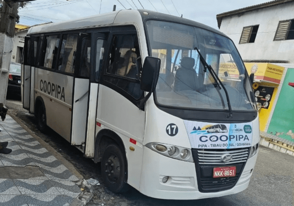 No momento, você está visualizando Tibau do Sul no RN proíbe som alto, bebidas alcoólicas e animais soltos em transportes públicos