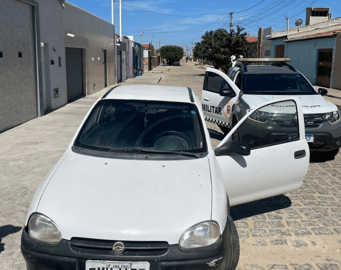 Leia mais sobre o artigo Polícia Militar apreende veículo com sinais de adulteração em Carnaúba dos Dantas