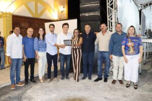 Leia mais sobre o artigo Deputado Federal Robinson Faria reecebe Título de Cidadão de Serra Caiada