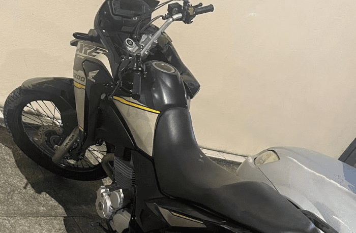 Leia mais sobre o artigo Polícia Militar prende casal e recupera veículo roubado na regiuão metropolitana de Natal