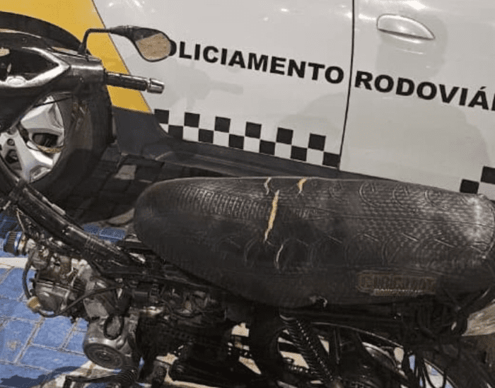 No momento, você está visualizando Batalhão Rodoviário/CPRE flagra menor pilotando ciclomotor e pai termina preso em São José de Mipibu/RN