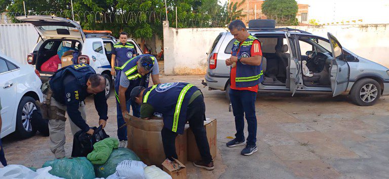Leia mais sobre o artigo PRF prende condutor após tentativa de fuga e apreende arma de fogo em Mossoró/RN