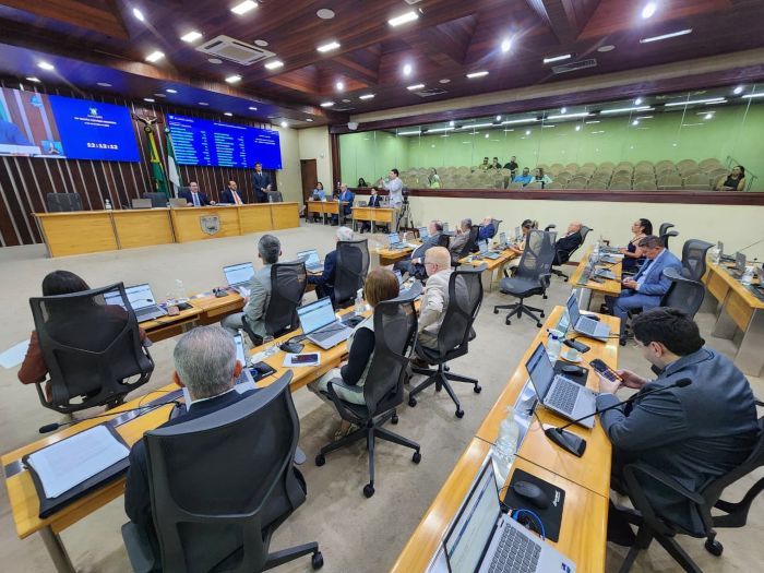 No momento, você está visualizando Assembleia Legislativa aprova projeto que regula repasses de ICMS e IPVA aos municípios; prefeitos comemoram