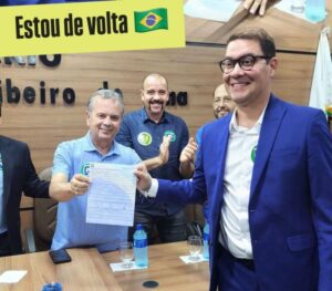 Leia mais sobre o artigo Com o apoio de Ricardo Brito, Rogério Marinho lidera a preferência dos eleitores de Pureza com mais de 50% das intenções de votos para Governo do RN