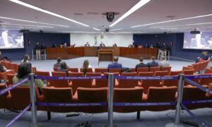 Leia mais sobre o artigo STF tem maioria para condenar mais cinco réus da trama golpista