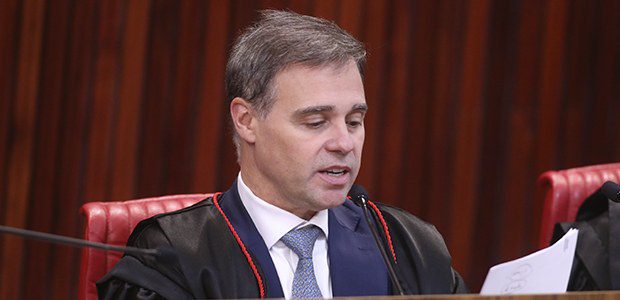 No momento, você está visualizando TSE mantém multa a candidatos à Prefeitura de São Gonçalo do Amarante (RN) por propaganda negativa na internet