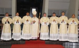 Leia mais sobre o artigo Ordenação sacerdotal de Januário e mais seis diáconos será em março de 2026