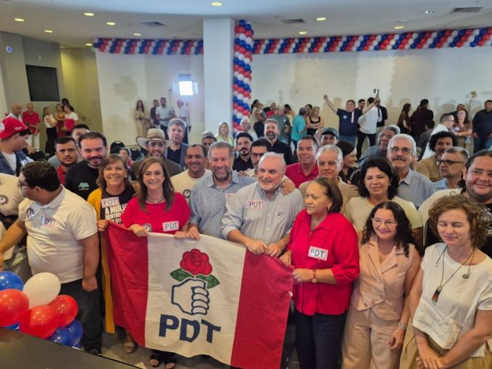 Leia mais sobre o artigo Com presença de Fátima, Jean se filia ao PDT e é anunciado pré-candidato ao Senado