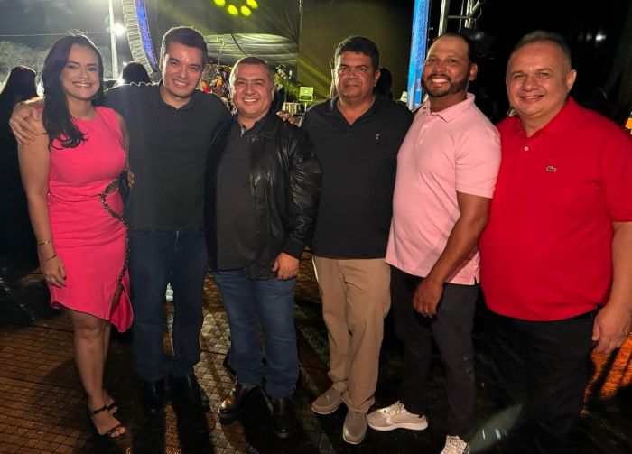 No momento, voc&ecirc; est&aacute; visualizando Vice-governador Walter Alves cumpre agenda em Angicos e Santa Maria