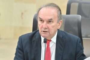 Leia mais sobre o artigo Deputado Nelter Queiroz propõe criação do Dia Estadualdos Secretários Municipais de Saúde do RN