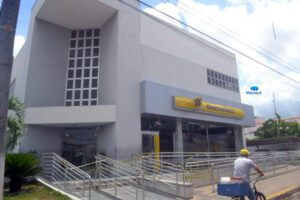 Leia mais sobre o artigo Saiba como será o expediente dos bancos no Natal e no Ano Novo