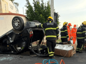 Leia mais sobre o artigo Vítima de capotamento presa as ferragens é socorrida pelo Corpo de Bombiros de Mossoró
