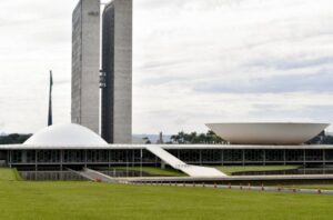 Leia mais sobre o artigo Câmara dos Deputados abre concurso milionário com 140 vagas e salários de até R$ 30 mil; veja quais cargos