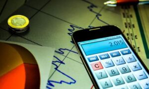 Leia mais sobre o artigo Mercado reduz previsão da inflação para 4,36% este ano