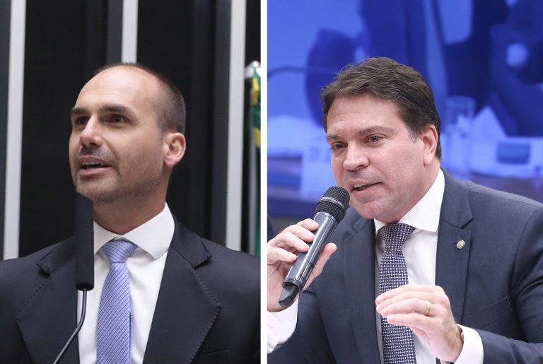 No momento, você está visualizando Mesa Diretora da Câmara declara a perda dos mandatos de Eduardo Bolsonaro e Delegado Ramagem