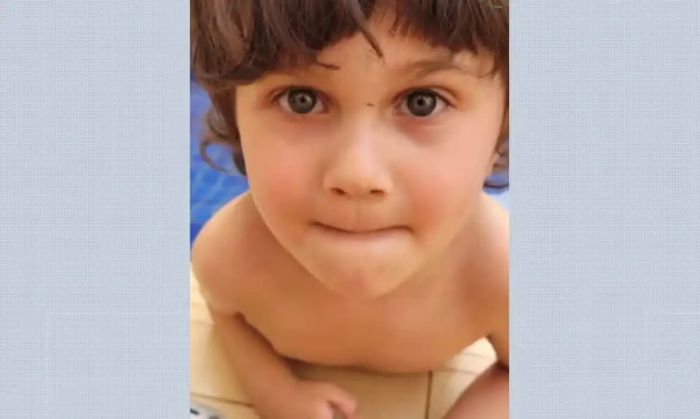 Leia mais sobre o artigo Criança cai de 10º andar de prédio em Ribeirão Preto,SP e sobrevive