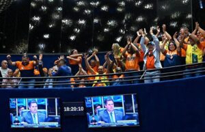 Leia mais sobre o artigo Aposentadoria especial para agentes de saúde avança, mas preocupa prefeituras