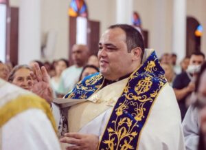 Leia mais sobre o artigo Diácono Januário que será ordenado padre em março, foi nomeado vigário paroquial e Diretor Executivo do Centro Educacional Mons. Honório em Macau 