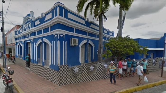 No momento, voc&ecirc; est&aacute; visualizando Presente de grego: prefeita exonera comissionados e provoca instabilidade pol&iacute;tica em Jo&atilde;o C&acirc;mara