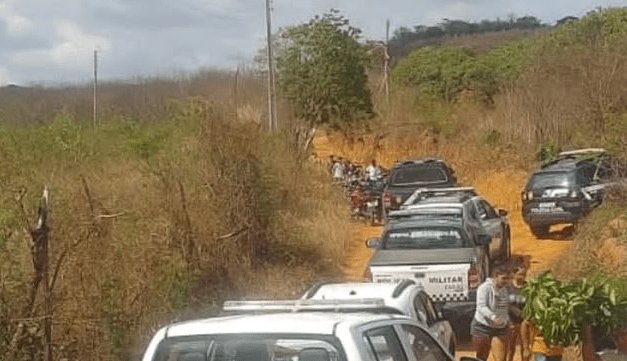 No momento, voc&ecirc; est&aacute; visualizando Jovens desaparecidos em Martins s&atilde;o achados mortos com marcas de tiros